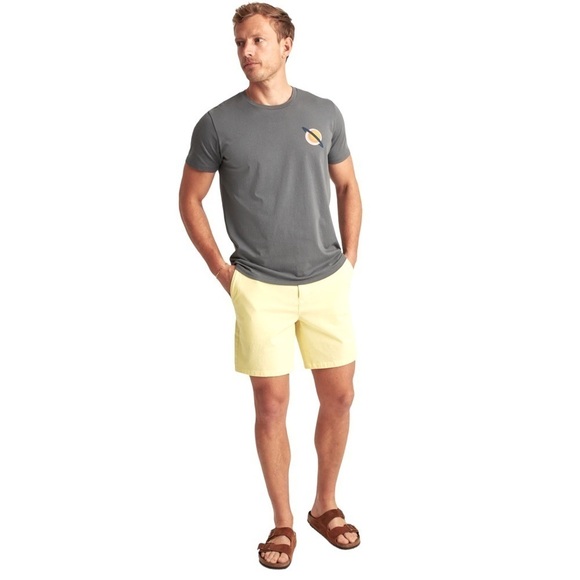 Bonobos Stretch Washed Chino Short Athletic Fit Light Yellow - Picture 1 of 6